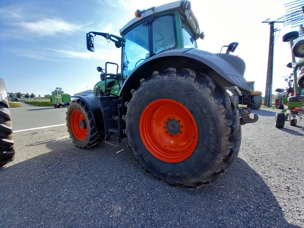 Traktor des Typs Fendt 822 VARIO SCR PROFI +, Gebrauchtmaschine in Calmont (Bild 5)
