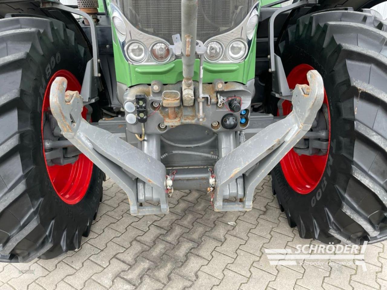 Traktor des Typs Fendt 822 VARIO SCR PROFI, Gebrauchtmaschine in Wildeshausen (Bild 8)