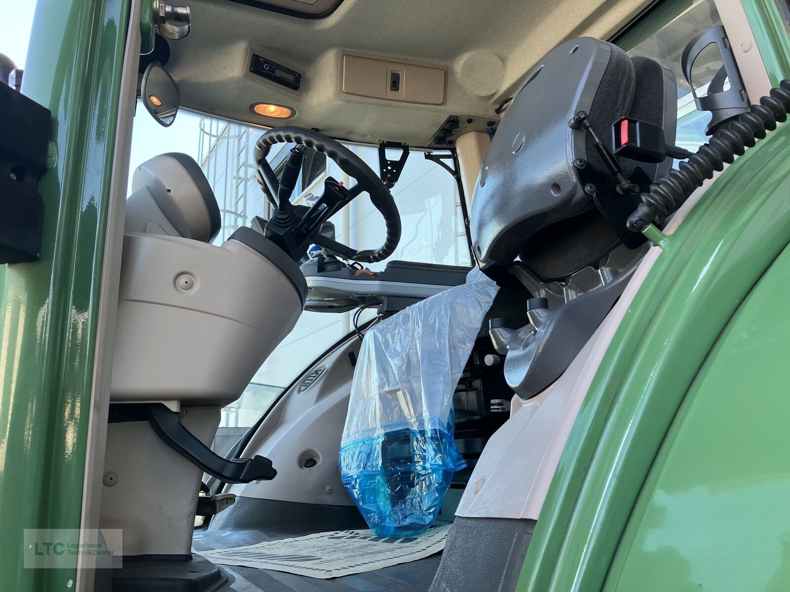 Traktor a típus Fendt 822 Vario, Gebrauchtmaschine ekkor: Redlham (Kép 7)