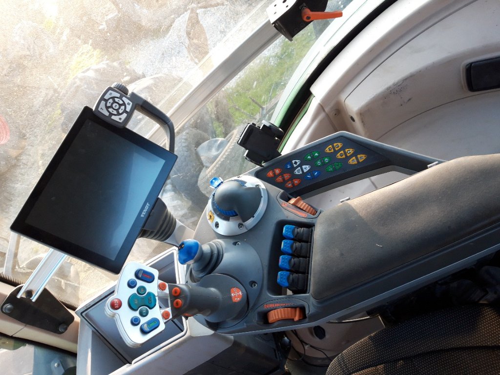 Traktor typu Fendt 824 PROFI +, Gebrauchtmaschine v BRAS SUR MEUSE (Obrázek 5)