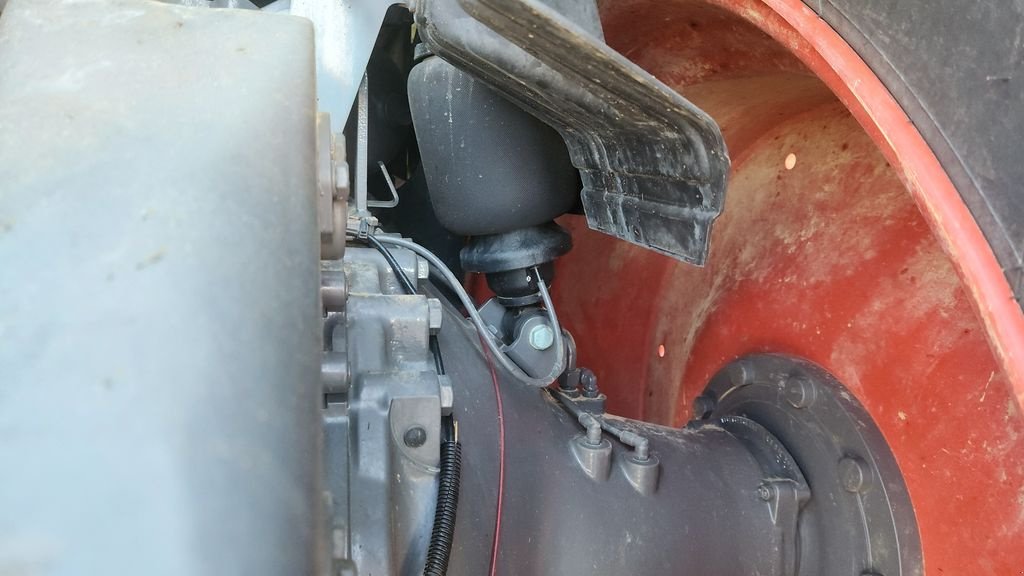 Traktor типа Fendt 824 Profi Plus, Gebrauchtmaschine в Calmont (Фотография 11)