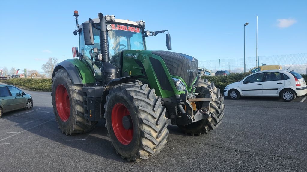 Traktor типа Fendt 824 Profi Plus, Gebrauchtmaschine в Calmont (Фотография 2)