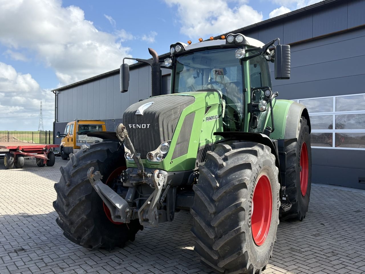 Traktor типа Fendt 824 profiplus scr, Gebrauchtmaschine в Wapenveld (Фотография 2)