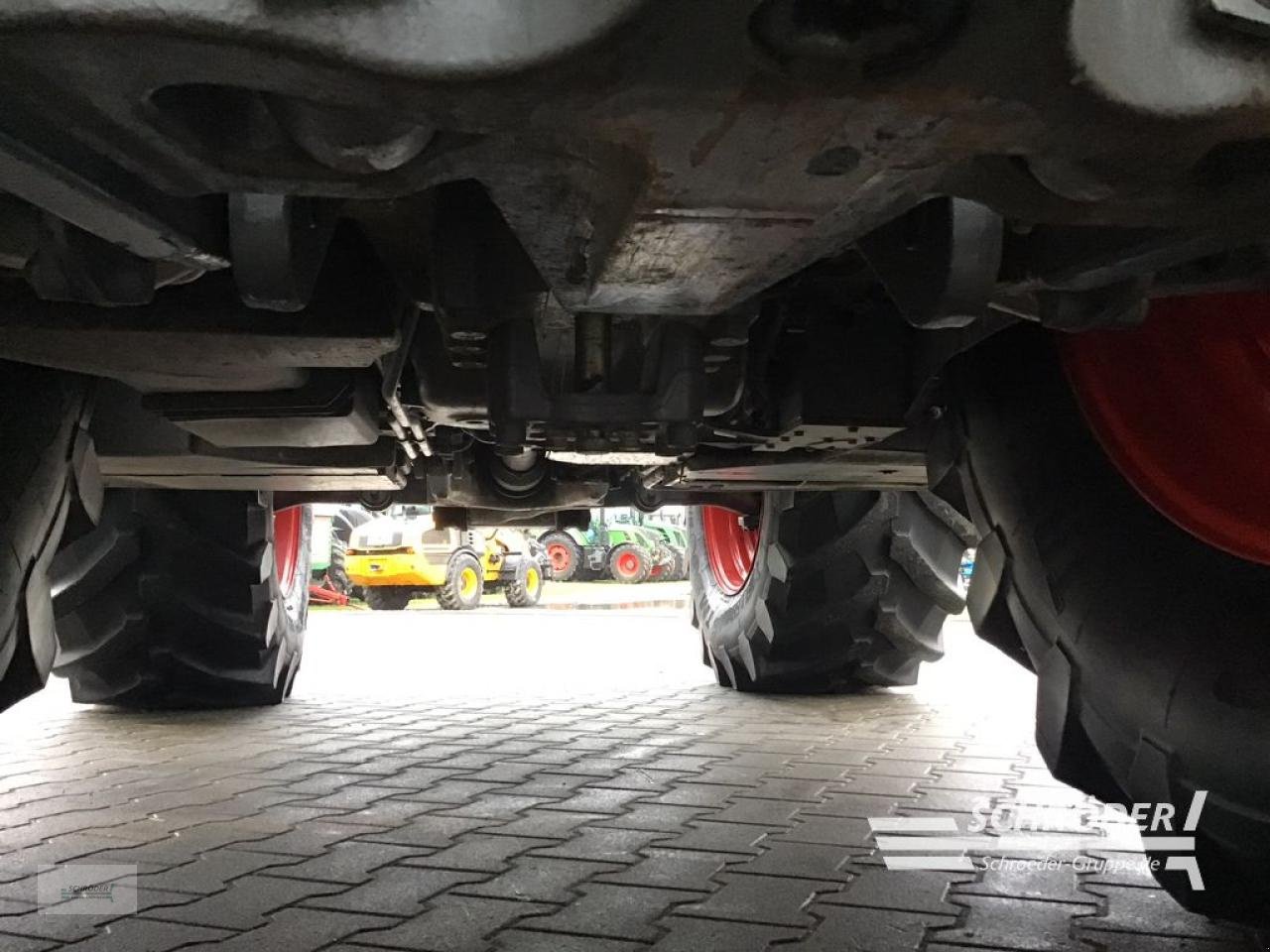 Traktor типа Fendt 824 S4 PROFI PLUS, Gebrauchtmaschine в Wildeshausen (Фотография 21)