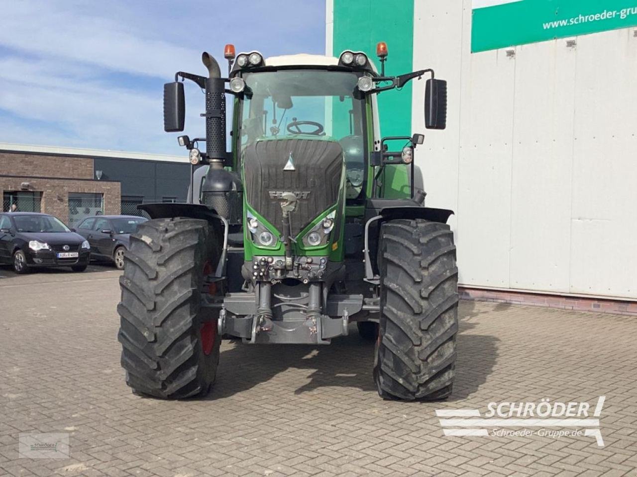 Traktor typu Fendt 824 S4 PROFI PLUS, Gebrauchtmaschine w Norden (Zdjęcie 4)