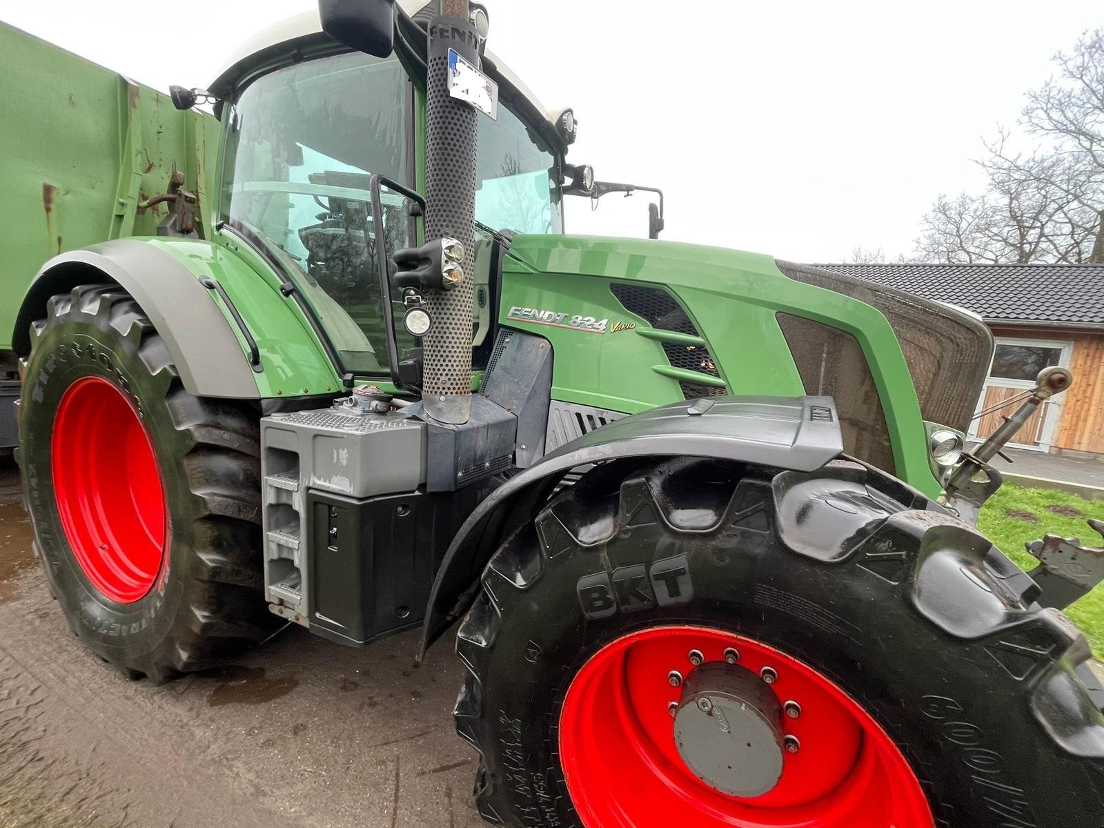 Traktor del tipo Fendt 824 SCR, Gebrauchtmaschine en Eckernförde (Imagen 2)