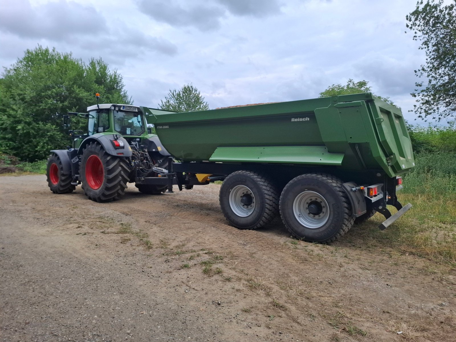 Traktor des Typs Fendt 824 Vario PowerPlus, Gebrauchtmaschine in Mainburg (Bild 1)