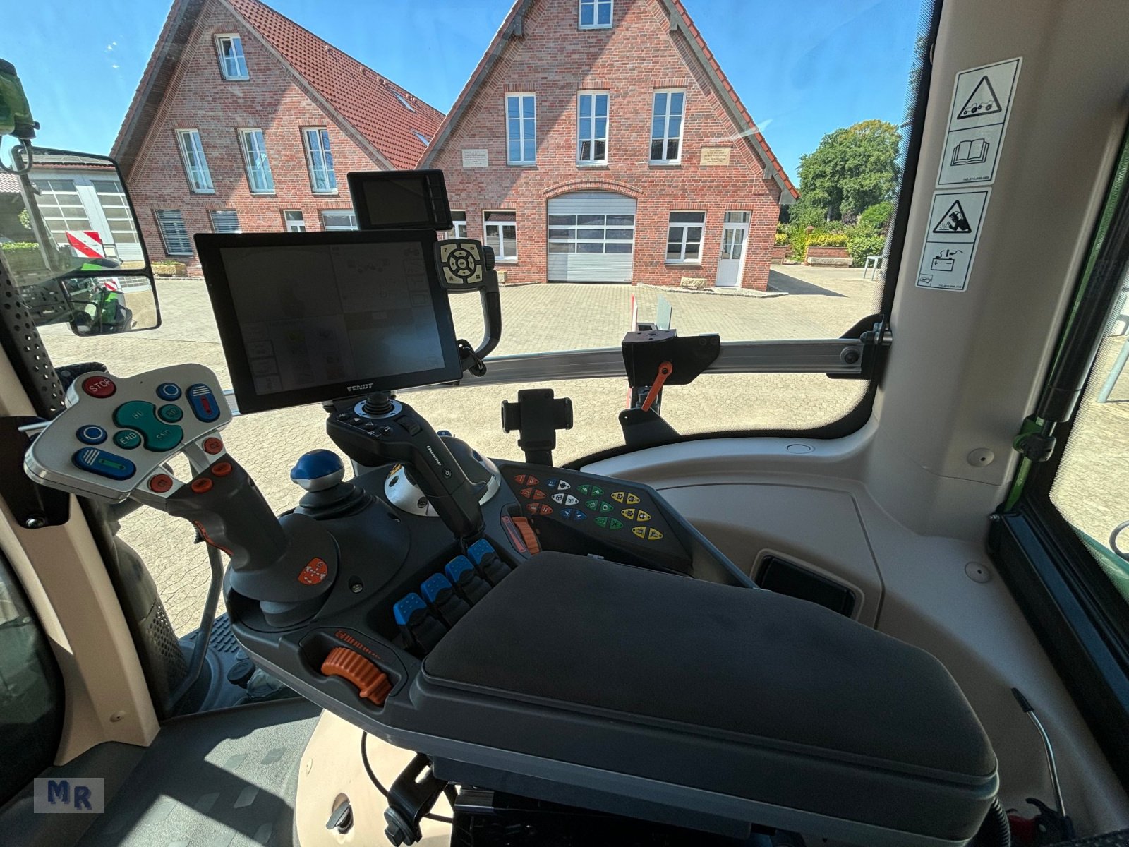 Traktor типа Fendt 824 Vario Profi Plus mit Frontlader Interne Nr. 7263, Gebrauchtmaschine в Greven (Фотография 21)