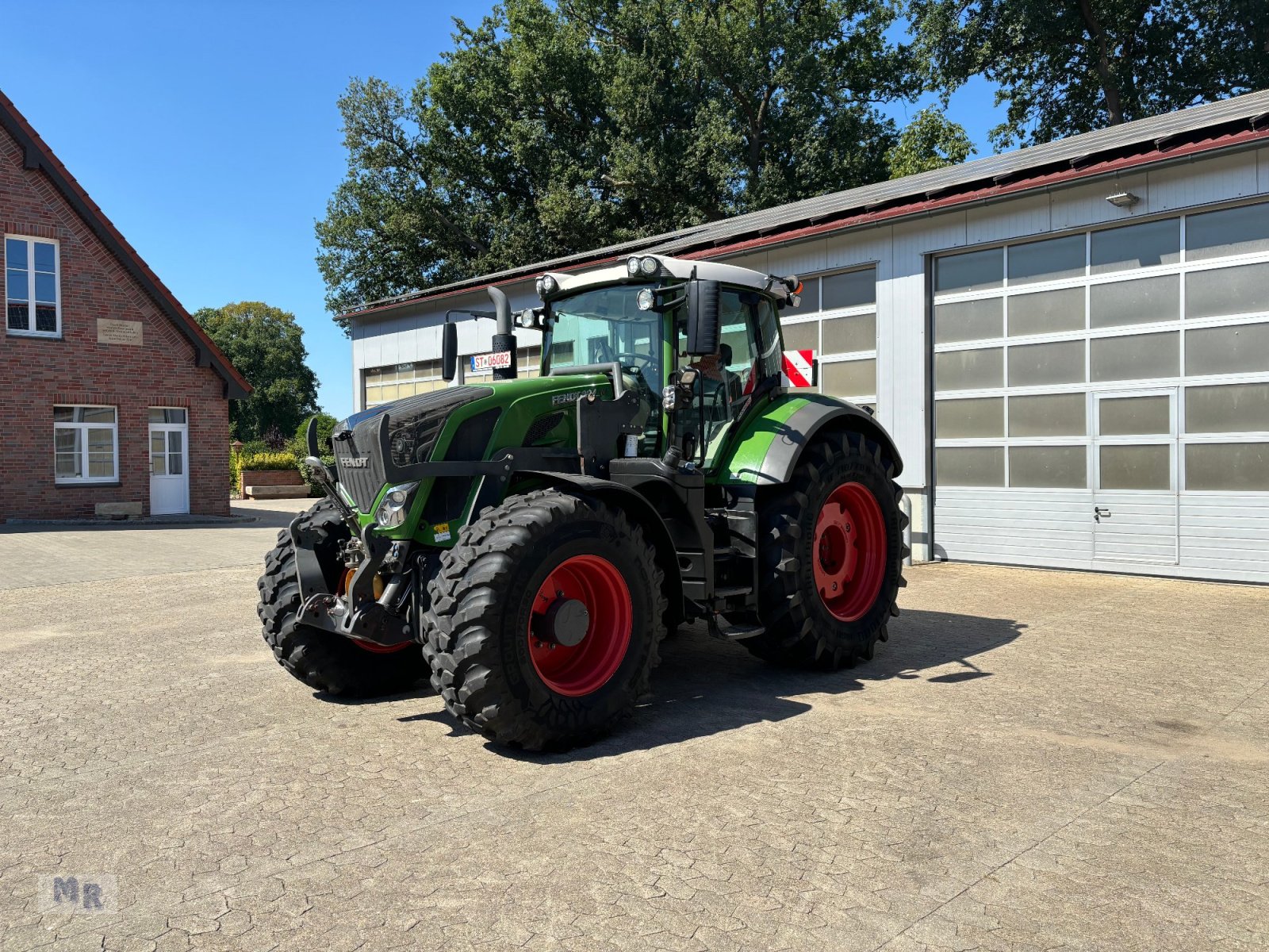 Traktor typu Fendt 824 Vario Profi Plus mit Frontlader Interne Nr. 7263, Gebrauchtmaschine v Greven (Obrázok 2)