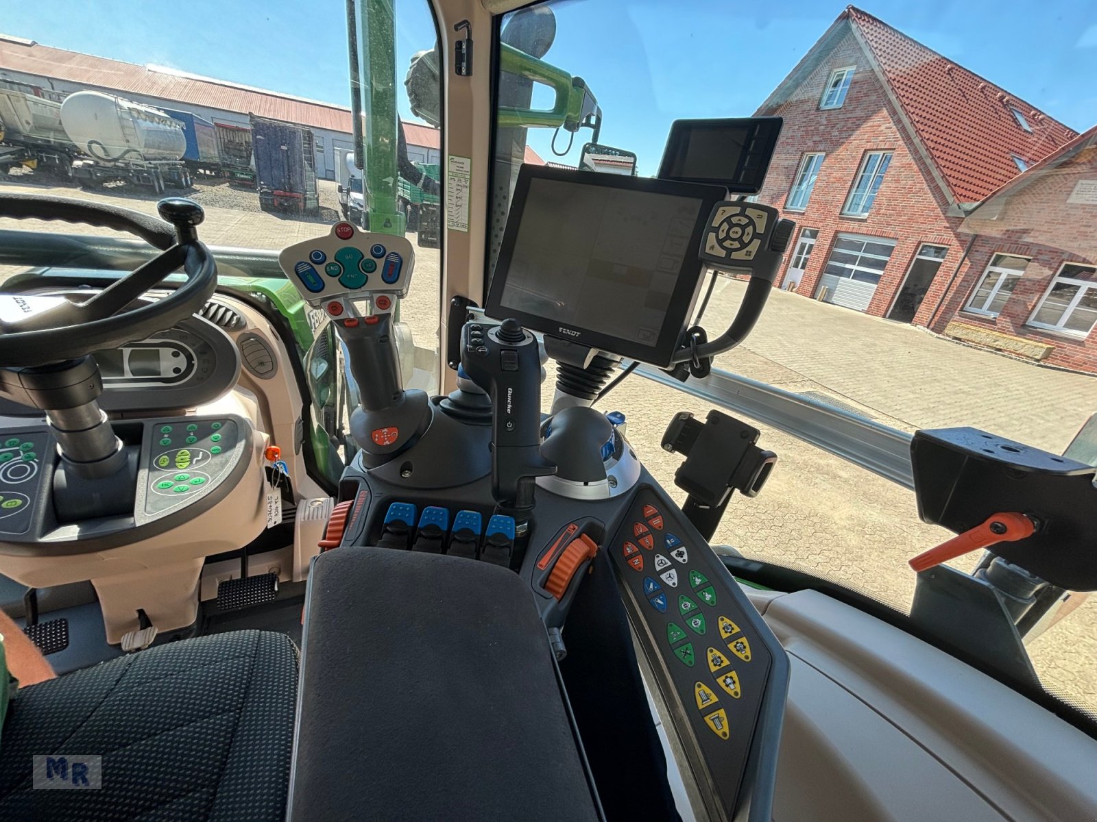 Traktor typu Fendt 824 Vario Profi Plus mit Frontlader Interne Nr. 7263, Gebrauchtmaschine v Greven (Obrázok 22)