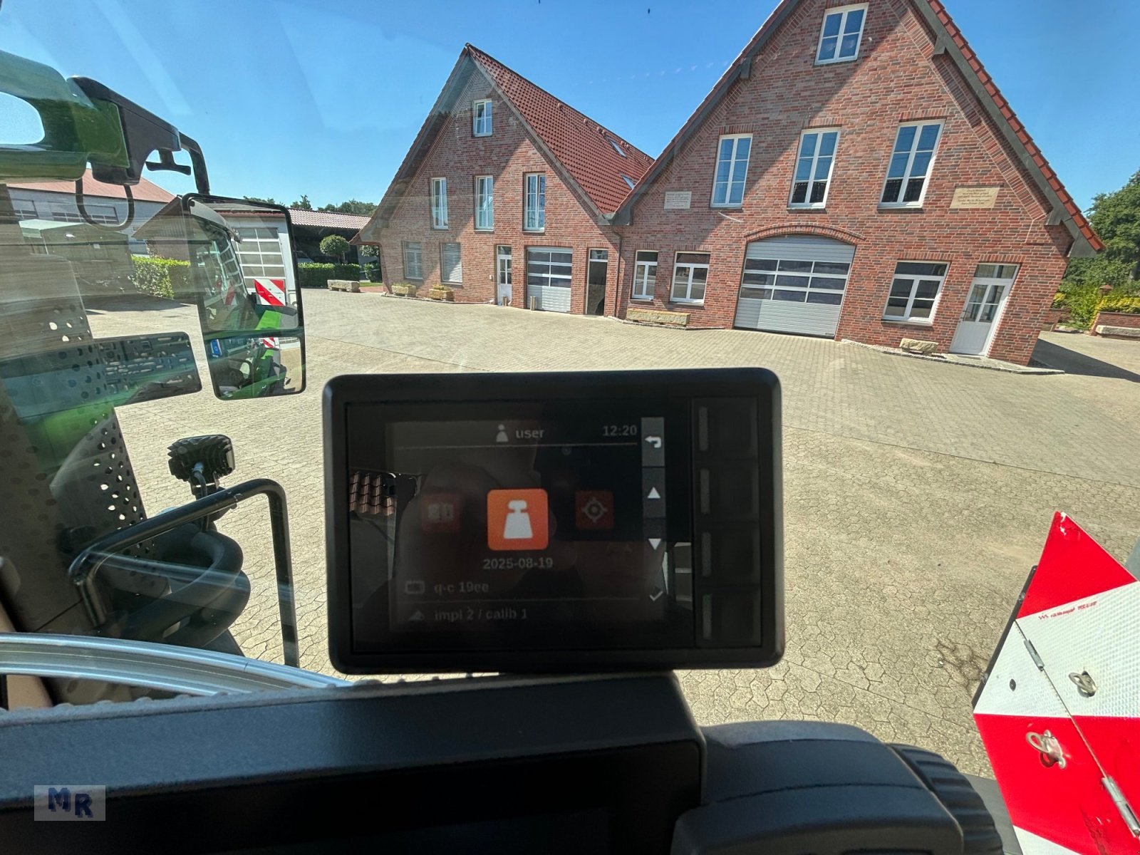 Traktor typu Fendt 824 Vario Profi Plus mit Frontlader Interne Nr. 7263, Gebrauchtmaschine v Greven (Obrázok 23)