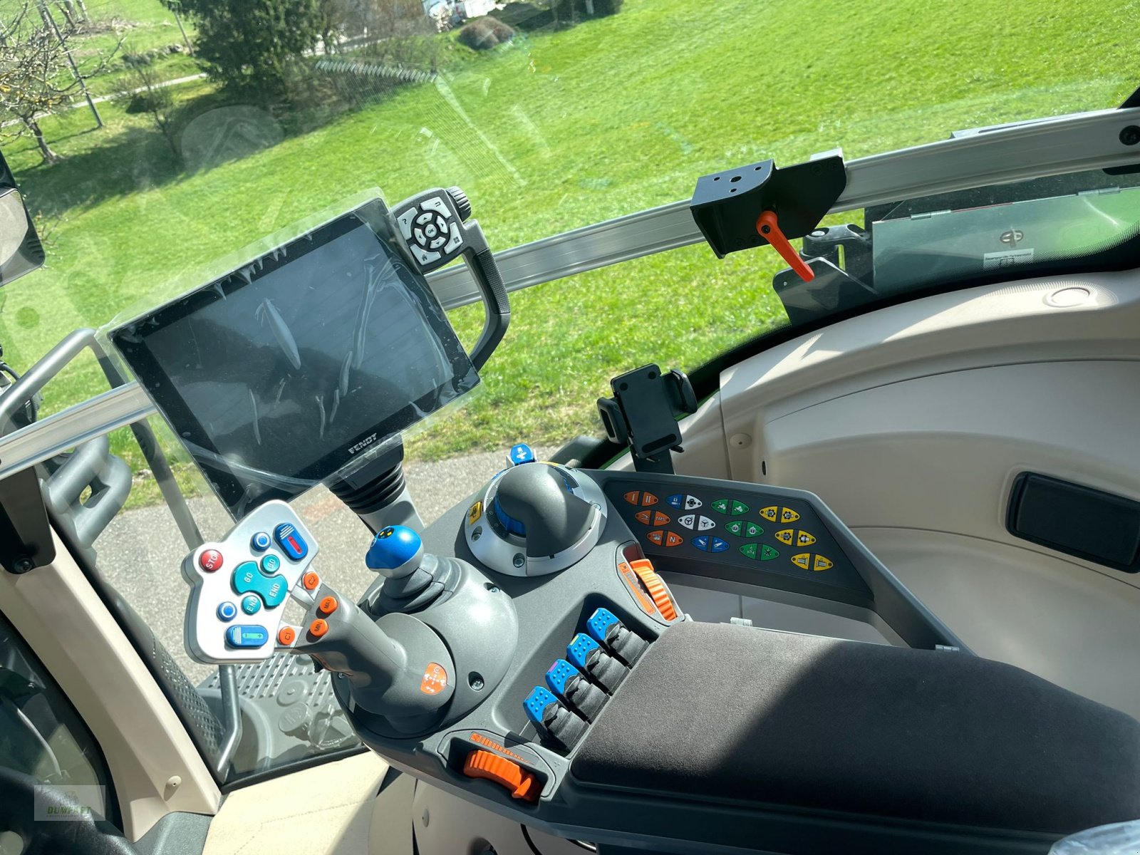 Traktor des Typs Fendt 824 Vario ProfiPlus, Neumaschine in Bad Leonfelden (Bild 4)