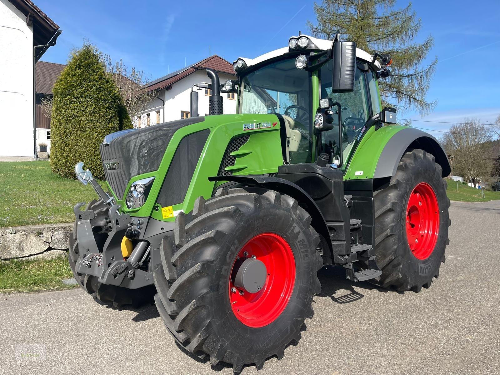 Traktor des Typs Fendt 824 Vario ProfiPlus, Neumaschine in Bad Leonfelden (Bild 10)