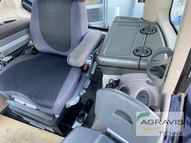 Traktor des Typs Fendt 824 VARIO S4 Profi Plus, Gebrauchtmaschine in Fritzlar (Bild 9)