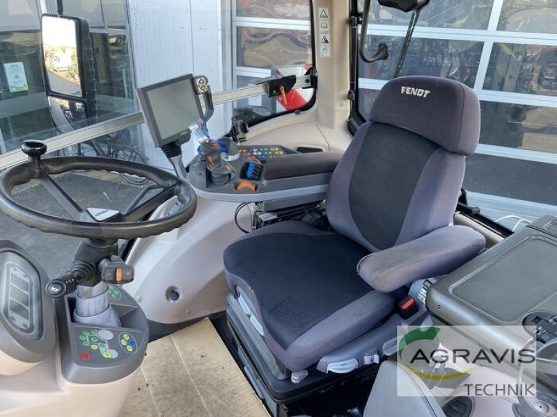Traktor des Typs Fendt 824 VARIO S4 Profi Plus, Gebrauchtmaschine in Fritzlar (Bild 4)