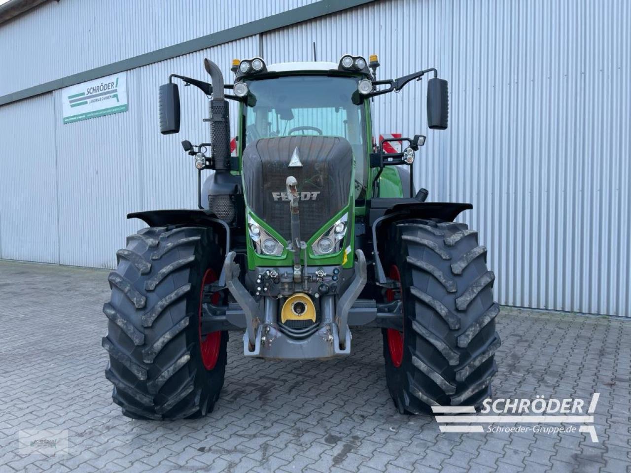 Traktor типа Fendt 824 VARIO S4 PROFI PLUS, Gebrauchtmaschine в Wildeshausen (Фотография 7)