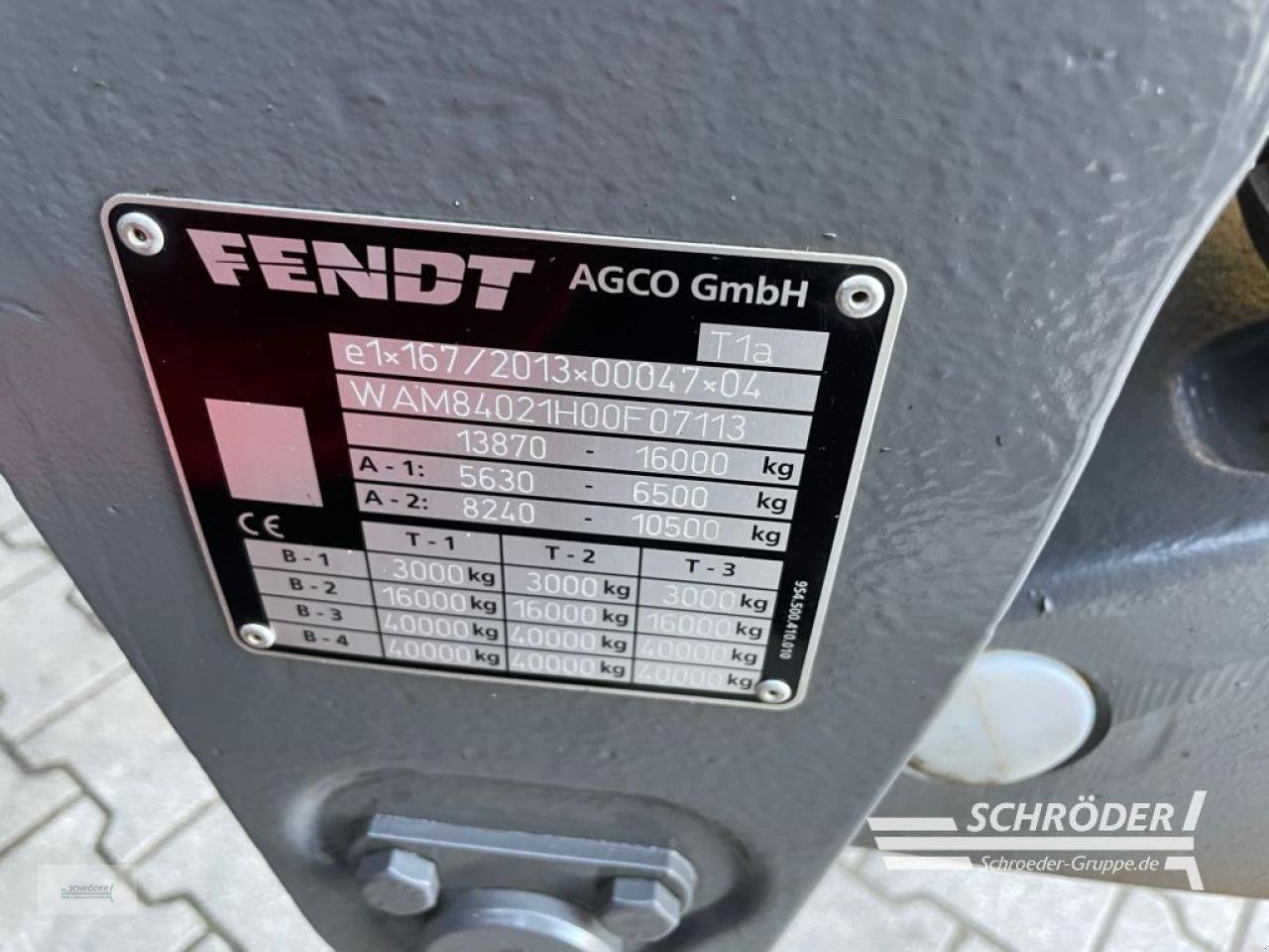 Traktor типа Fendt 824 VARIO S4 PROFI PLUS, Gebrauchtmaschine в Wildeshausen (Фотография 22)