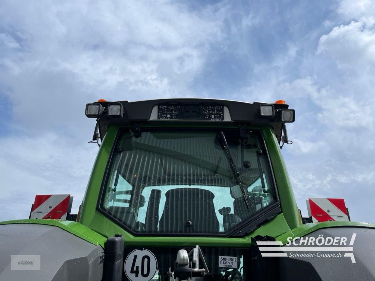 Traktor typu Fendt 824 VARIO S4 PROFI PLUS, Gebrauchtmaschine v Wildeshausen (Obrázek 19)