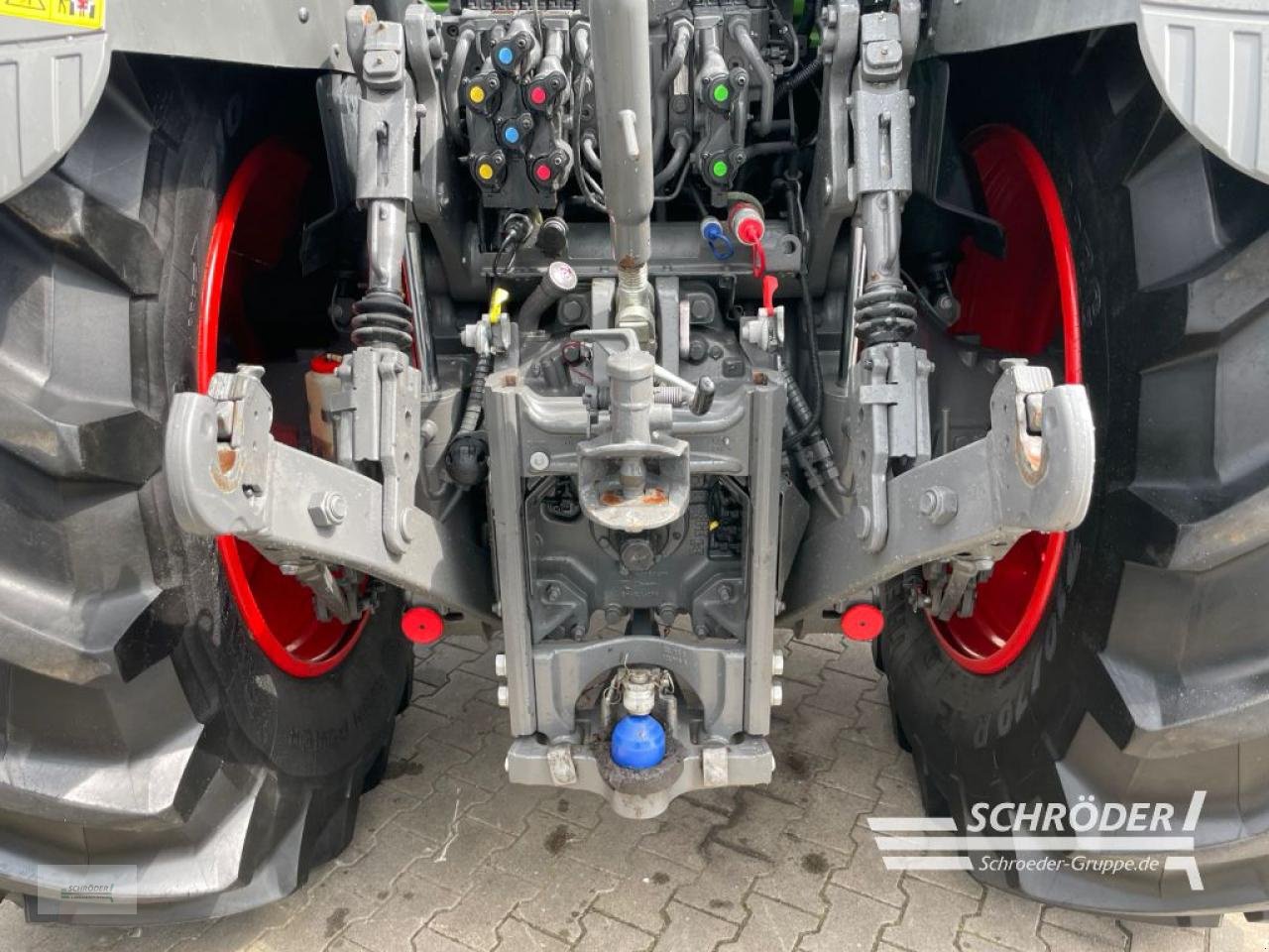 Traktor typu Fendt 824 VARIO S4 PROFI PLUS, Gebrauchtmaschine v Wildeshausen (Obrázek 21)