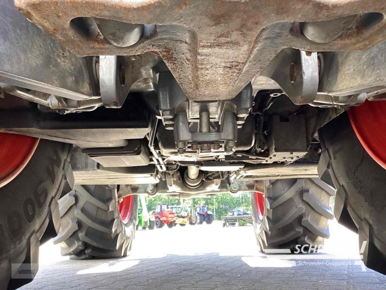 Traktor des Typs Fendt 824 VARIO S4 PROFI PLUS, Gebrauchtmaschine in Lastrup (Bild 18)