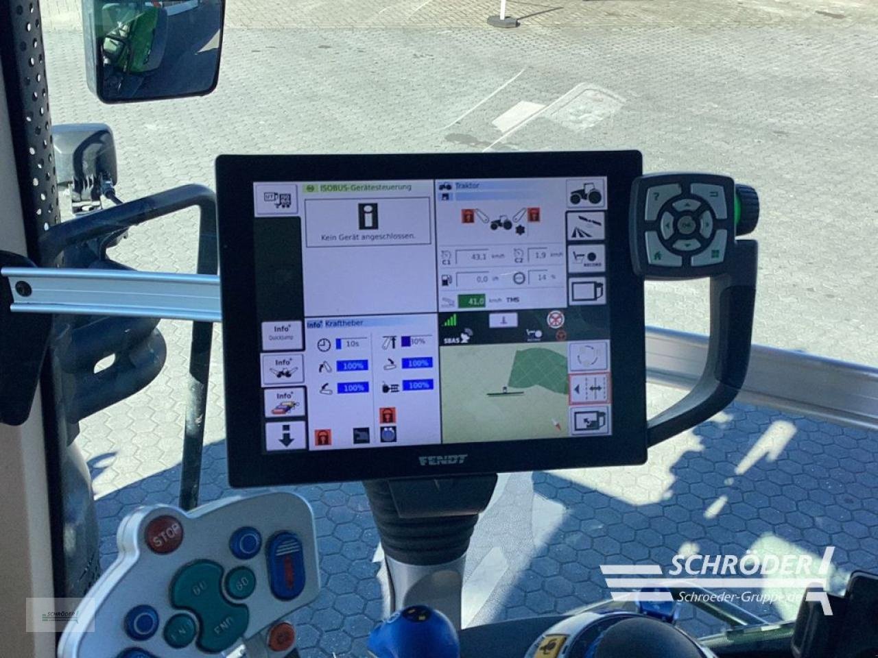 Traktor типа Fendt 824 VARIO S4 PROFI PLUS, Gebrauchtmaschine в Lastrup (Фотография 7)