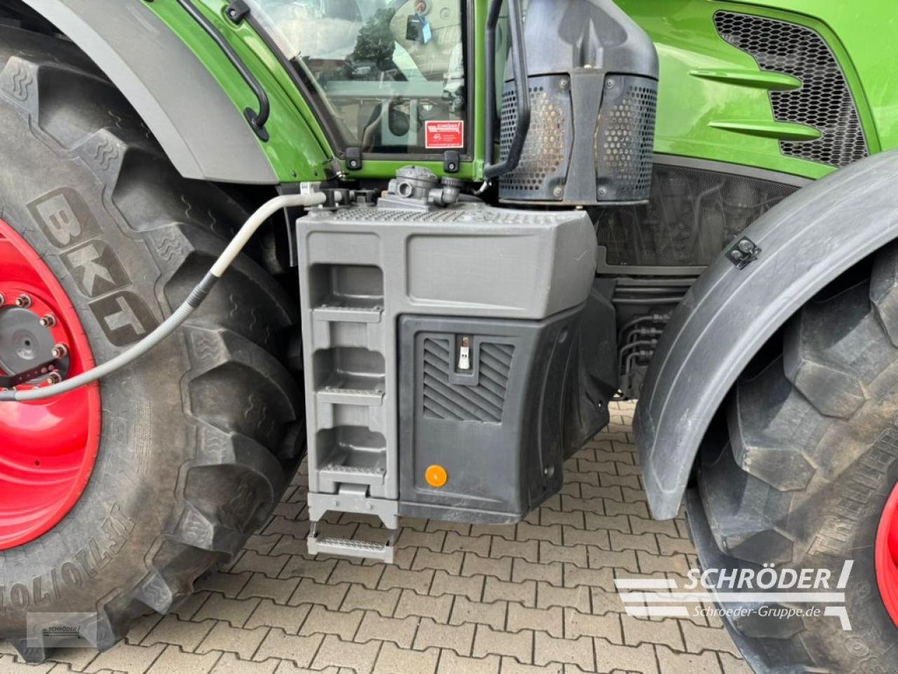Traktor del tipo Fendt 824 VARIO S4 PROFI PLUS, Gebrauchtmaschine en Twistringen (Imagen 11)