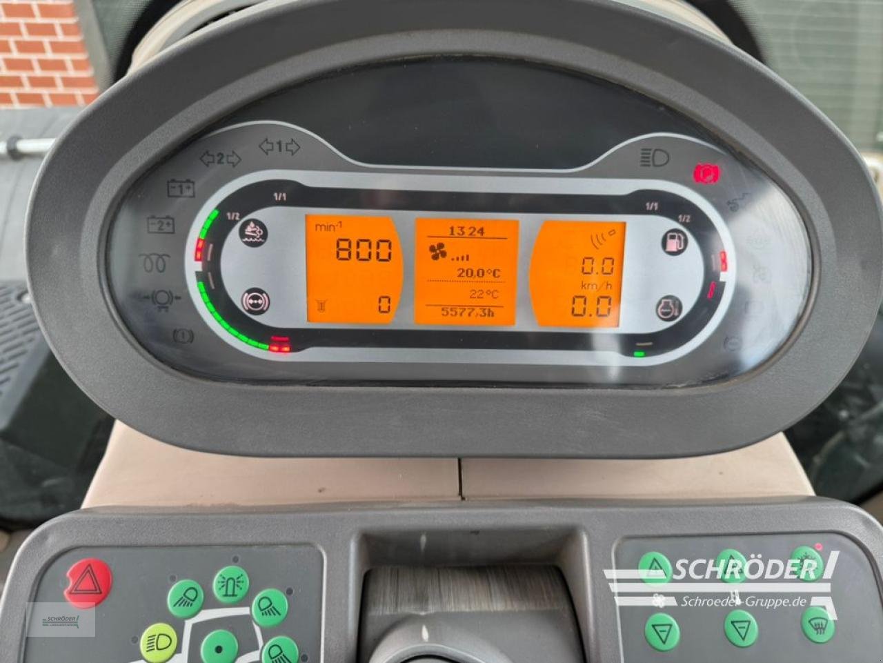 Traktor del tipo Fendt 824 VARIO S4 PROFI PLUS, Gebrauchtmaschine en Twistringen (Imagen 24)