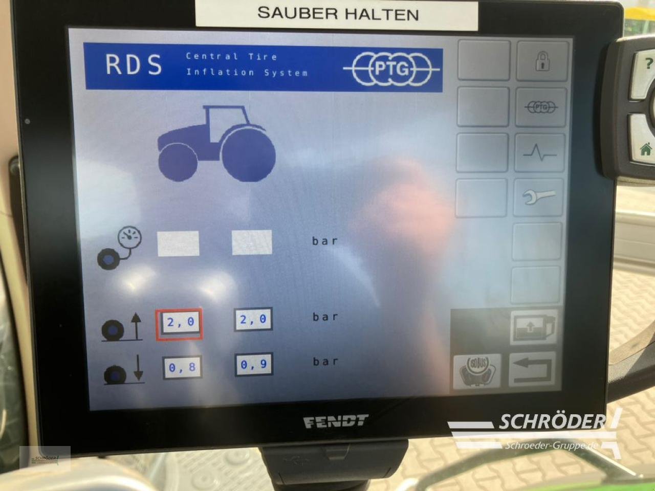 Traktor del tipo Fendt 824 VARIO S4 PROFI PLUS, Gebrauchtmaschine en Twistringen (Imagen 26)