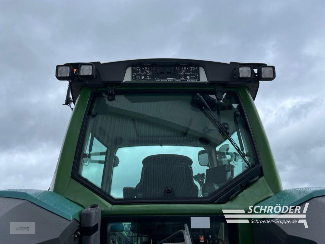 Traktor des Typs Fendt 824 VARIO S4 PROFI PLUS, Gebrauchtmaschine in Wildeshausen (Bild 8)