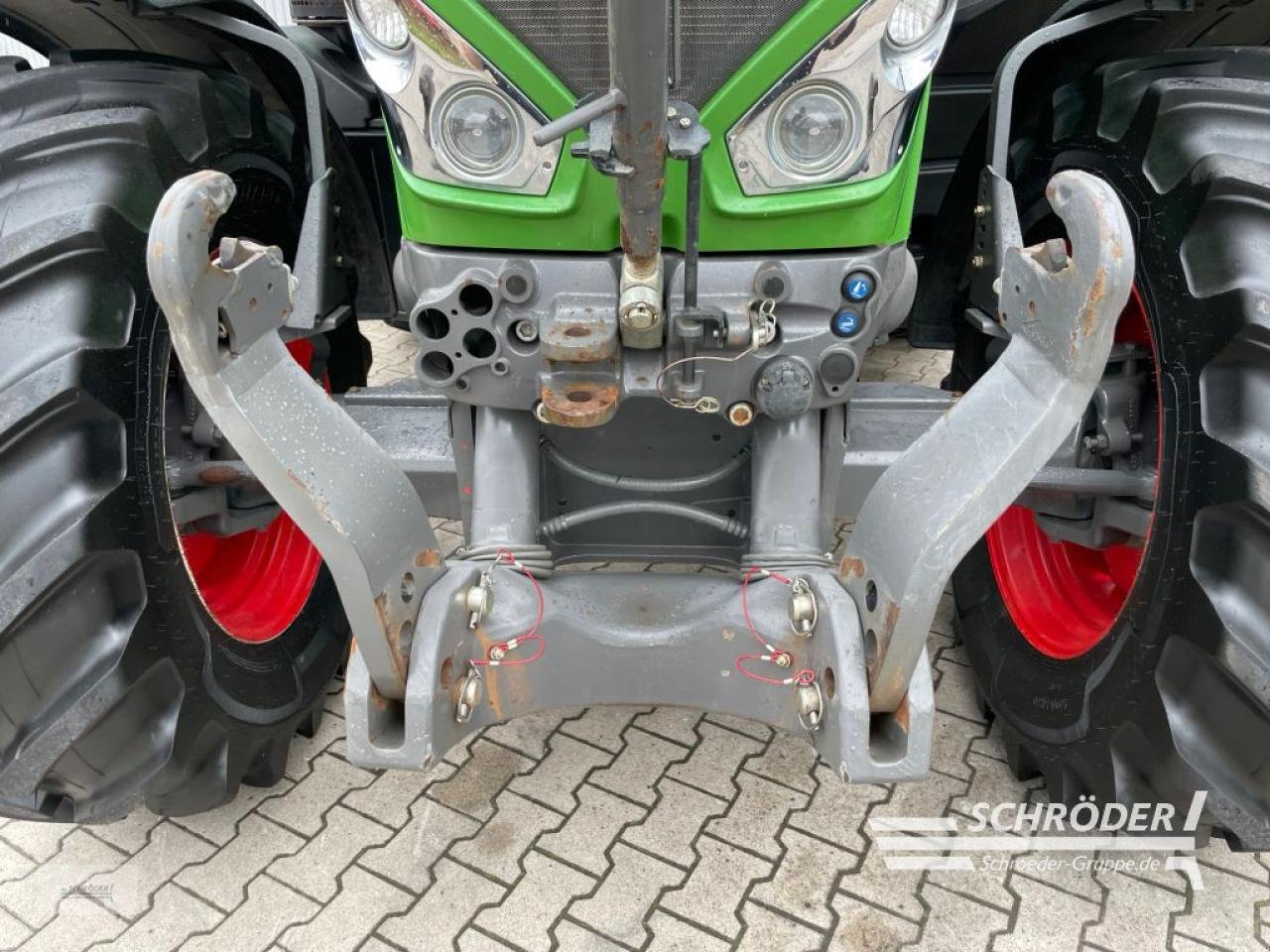 Traktor des Typs Fendt 824 VARIO S4 PROFI PLUS, Gebrauchtmaschine in Wildeshausen (Bild 14)