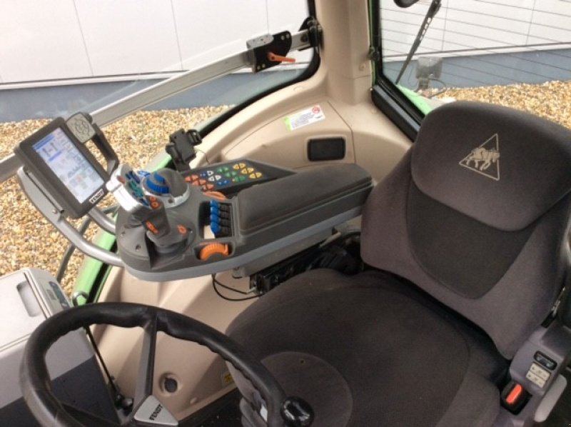 Traktor des Typs Fendt 824 Vario S4 Profi, Gebrauchtmaschine in Gadenstedt (Bild 7)