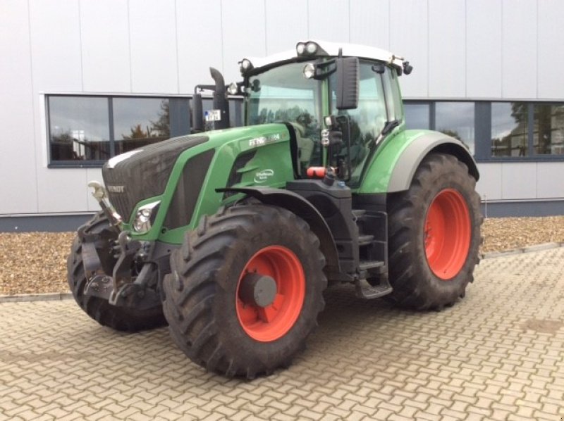 Traktor des Typs Fendt 824 Vario S4 Profi, Gebrauchtmaschine in Gadenstedt (Bild 1)