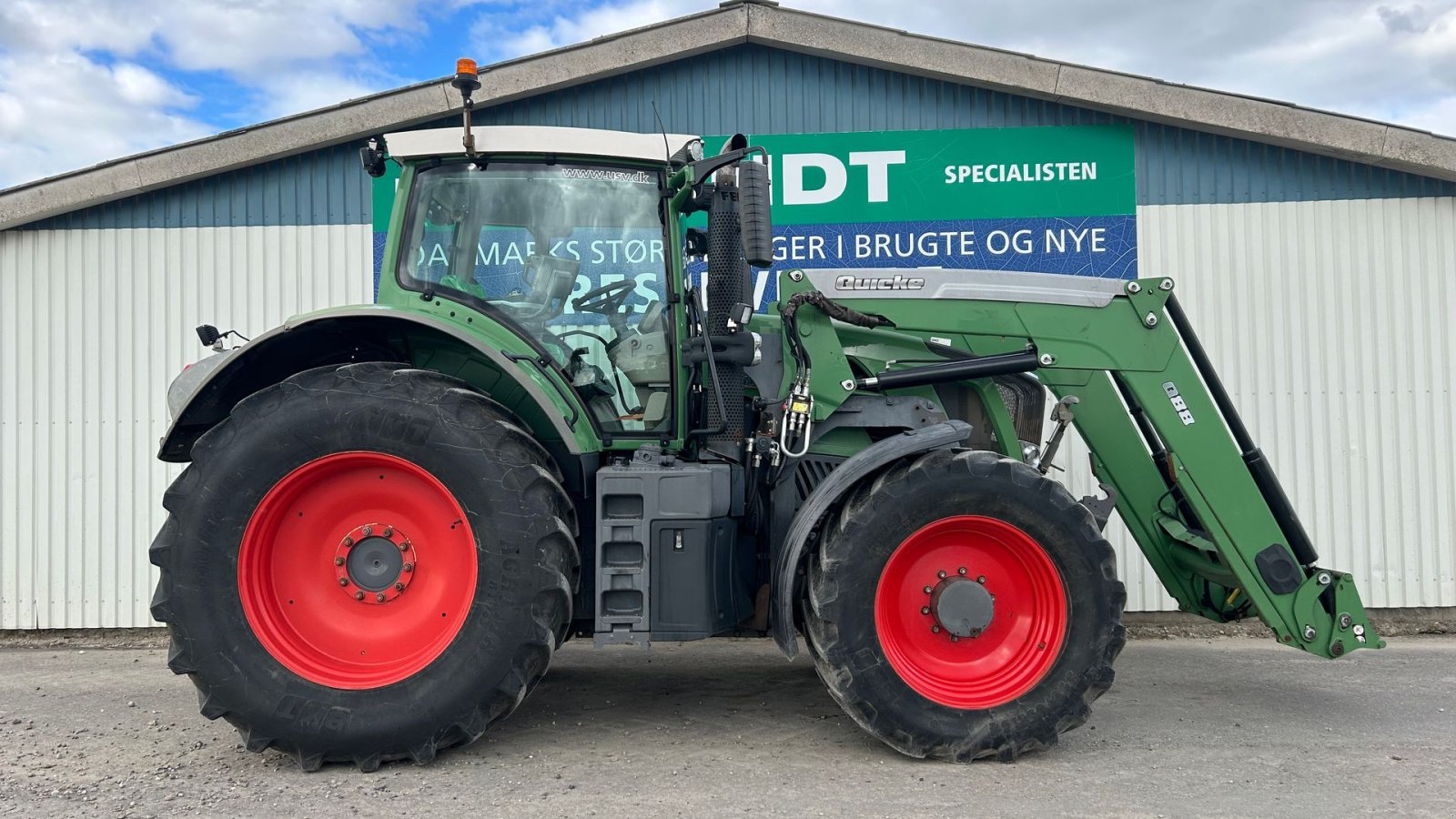 Traktor tipa Fendt 824 Vario SCR Profi Med Q88 Frontlæsser, Gebrauchtmaschine u Rødekro (Slika 4)
