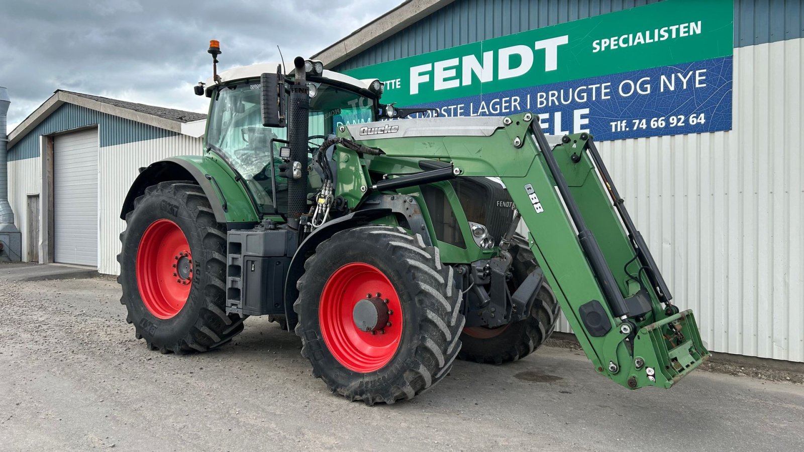 Traktor tipa Fendt 824 Vario SCR Profi Med Q88 Frontlæsser, Gebrauchtmaschine u Rødekro (Slika 5)