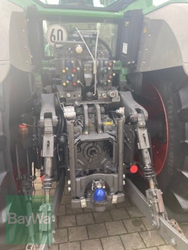 Traktor des Typs Fendt 824 VARIO SCR PROFI, Gebrauchtmaschine in Vilsbiburg (Bild 4)