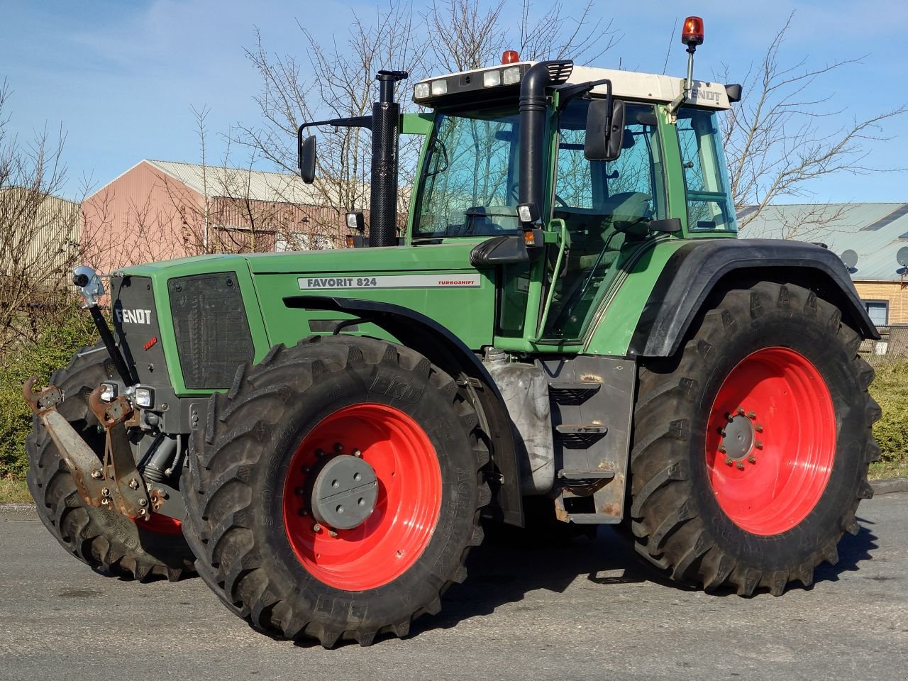 Traktor του τύπου Fendt 824, Gebrauchtmaschine σε Wieringerwerf (Φωτογραφία 1)