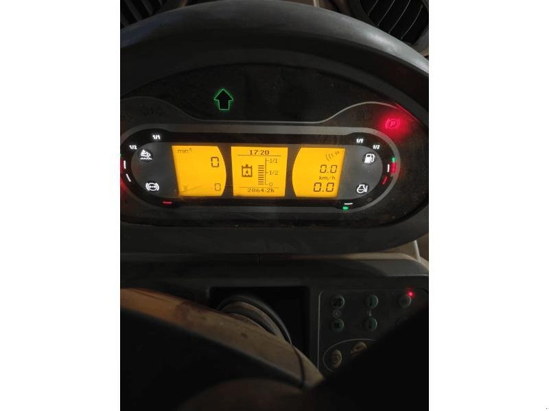 Traktor от тип Fendt 824, Gebrauchtmaschine в STENAY (Снимка 10)