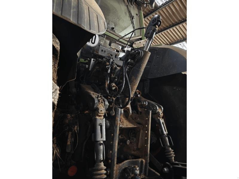 Traktor от тип Fendt 824, Gebrauchtmaschine в STENAY (Снимка 3)