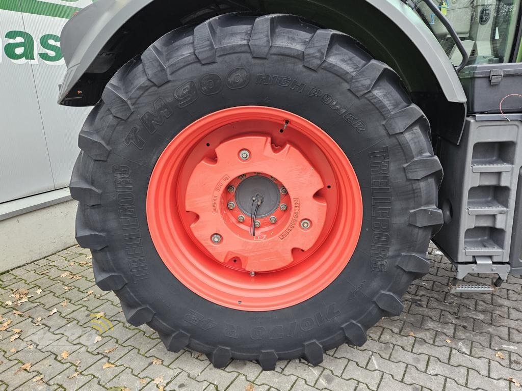 Traktor от тип Fendt 824, Gebrauchtmaschine в Neuenkirchen-Vörden (Снимка 25)