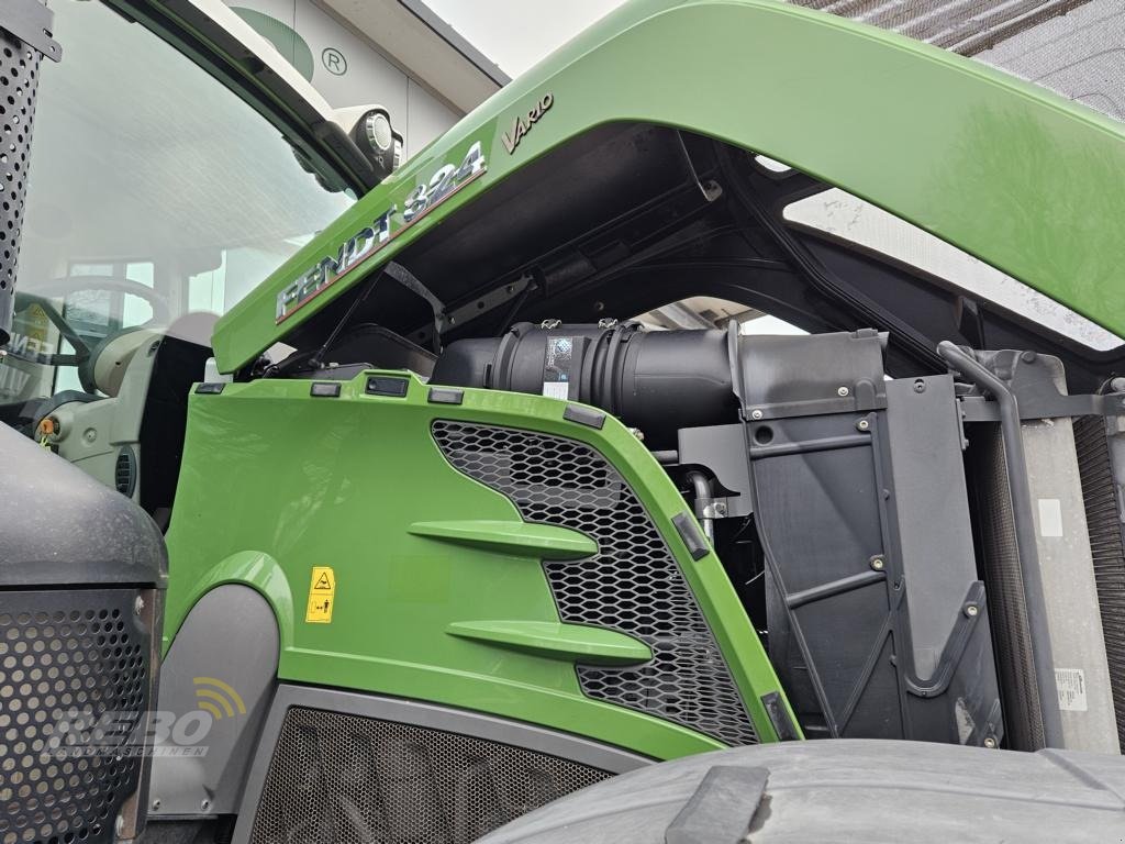 Traktor от тип Fendt 824, Gebrauchtmaschine в Neuenkirchen-Vörden (Снимка 29)