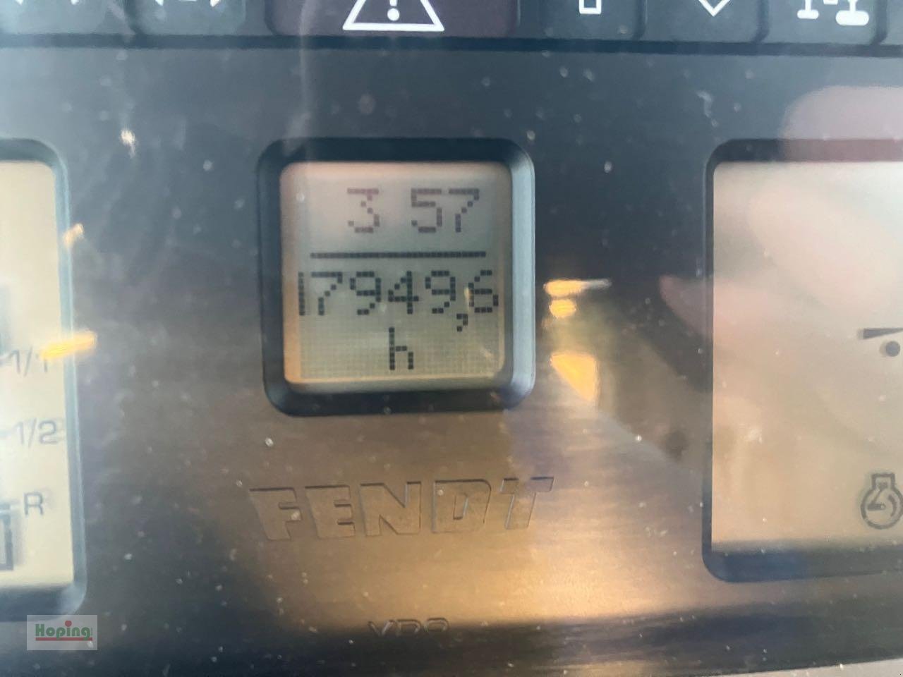 Traktor типа Fendt 824, Gebrauchtmaschine в Bakum (Фотография 20)