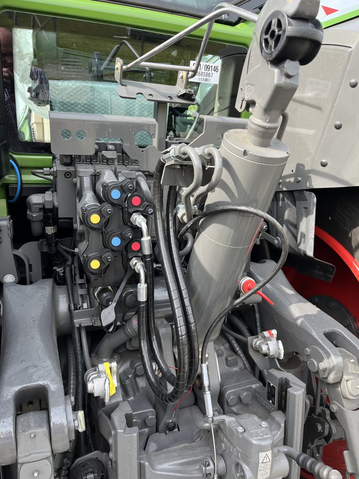 Traktor des Typs Fendt 826/ 828 Profi Plus Nur 8 Bh, Neumaschine in Jemgum (Bild 16)