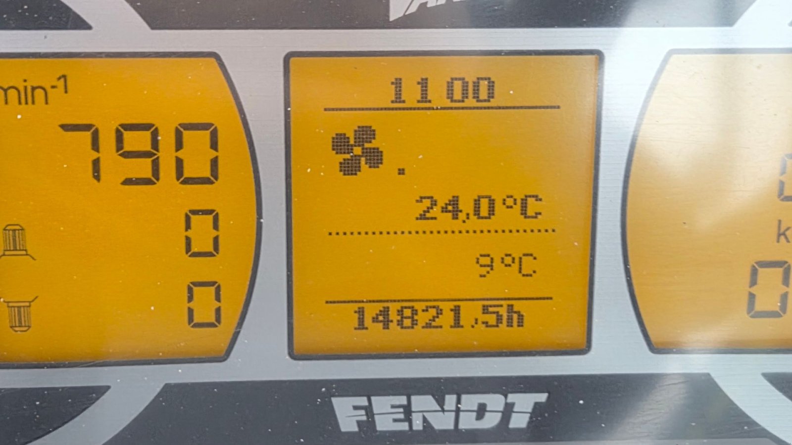 Traktor типа Fendt 826 Frontlift og frontPTO, Gebrauchtmaschine в Lintrup (Фотография 5)