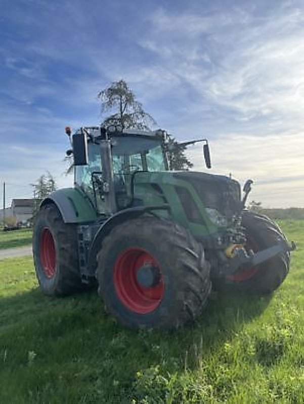 Traktor типа Fendt 826 PROFI PLUS, Gebrauchtmaschine в PEYROLE (Фотография 2)