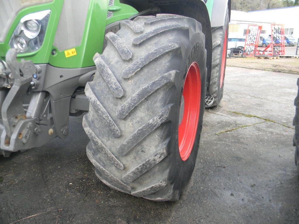 Traktor des Typs Fendt 826 PROFIL PLUS, Gebrauchtmaschine in ENNEZAT (Bild 2)