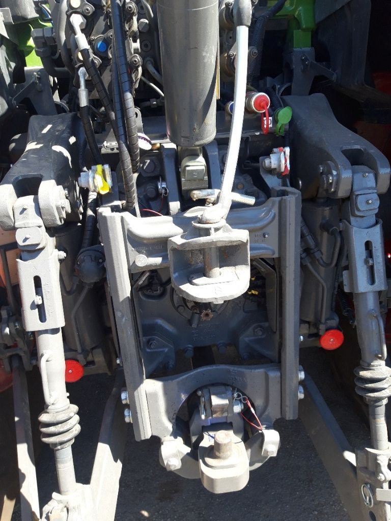 Traktor του τύπου Fendt 826 S4 PROFI +, Gebrauchtmaschine σε CHEVILLON  (MAIZEROY) (Φωτογραφία 8)