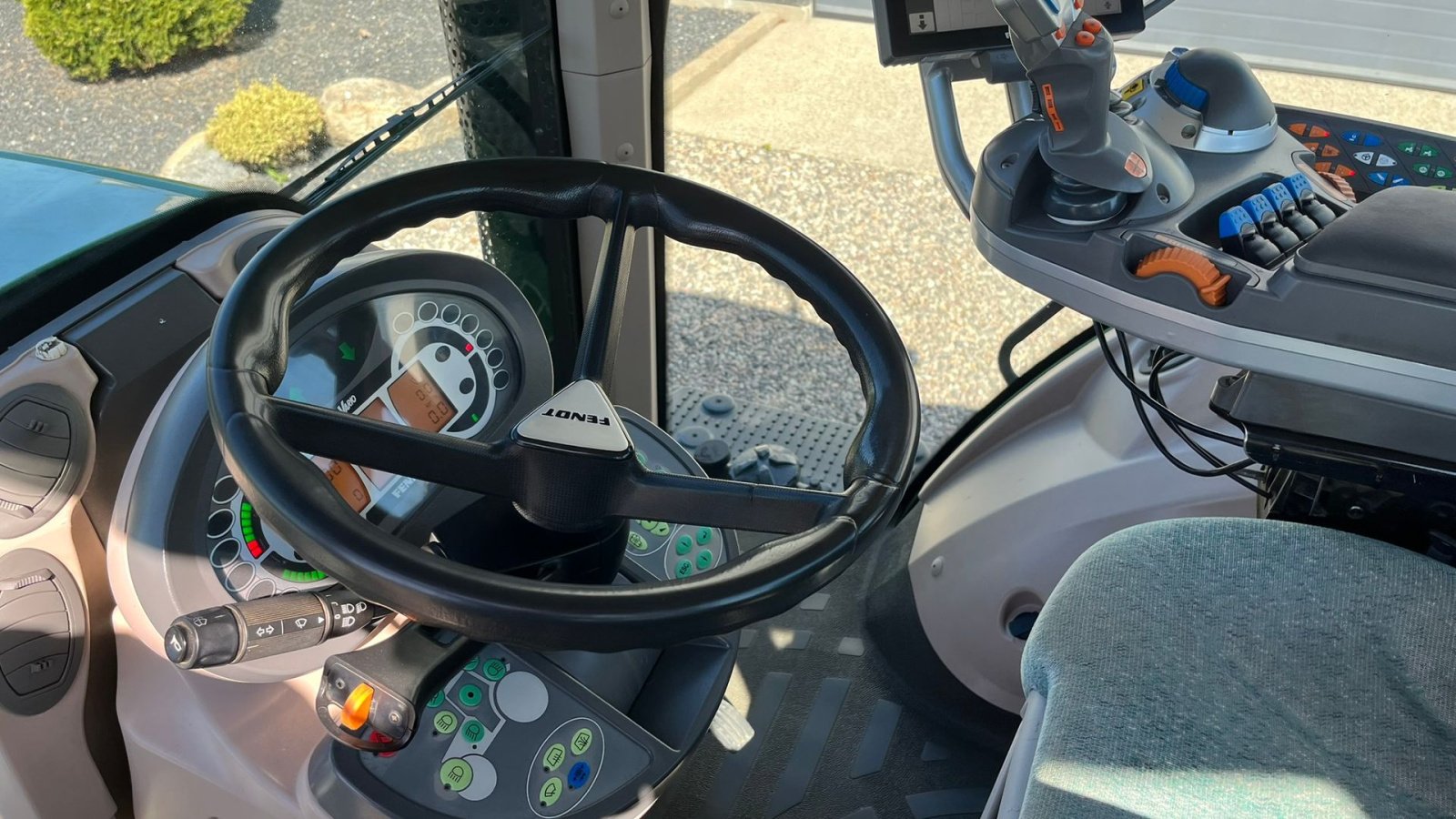 Traktor типа Fendt 826 Vario Pæn godt udstyret traktor., Gebrauchtmaschine в Lintrup (Фотография 13)