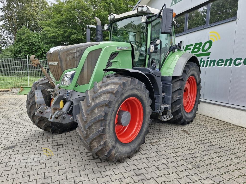 Traktor типа Fendt 826 Vario ProfiPlus, Gebrauchtmaschine в Neuenkirchen-Vörden (Фотография 1)