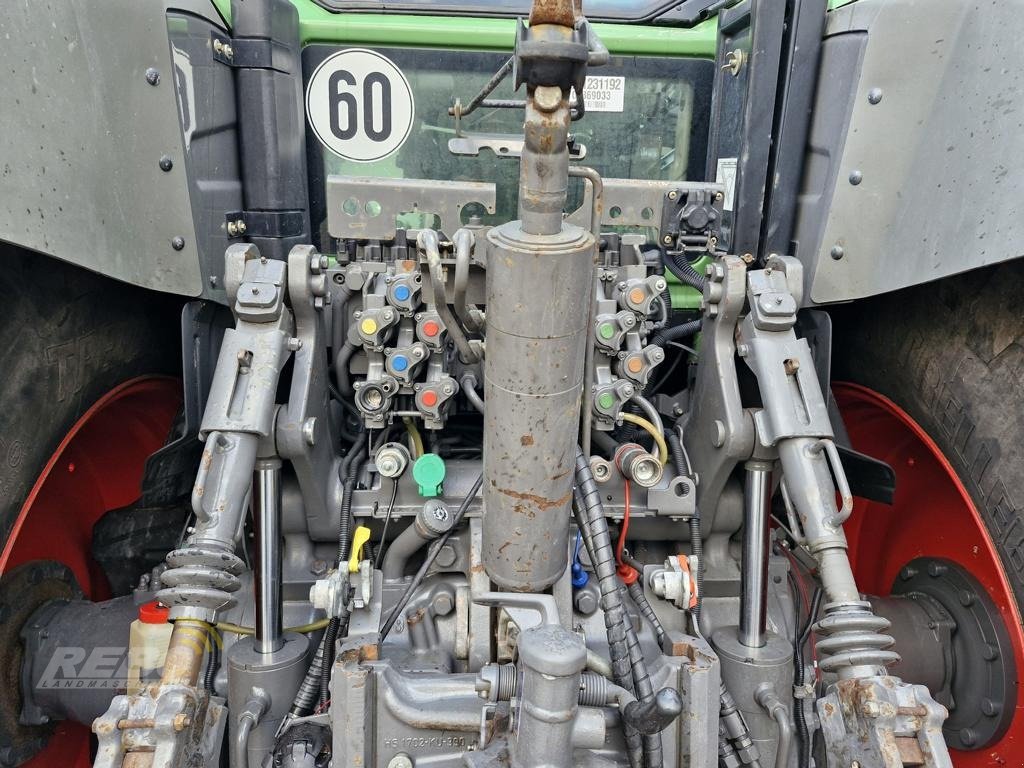 Traktor типа Fendt 826 Vario ProfiPlus, Gebrauchtmaschine в Neuenkirchen-Vörden (Фотография 25)
