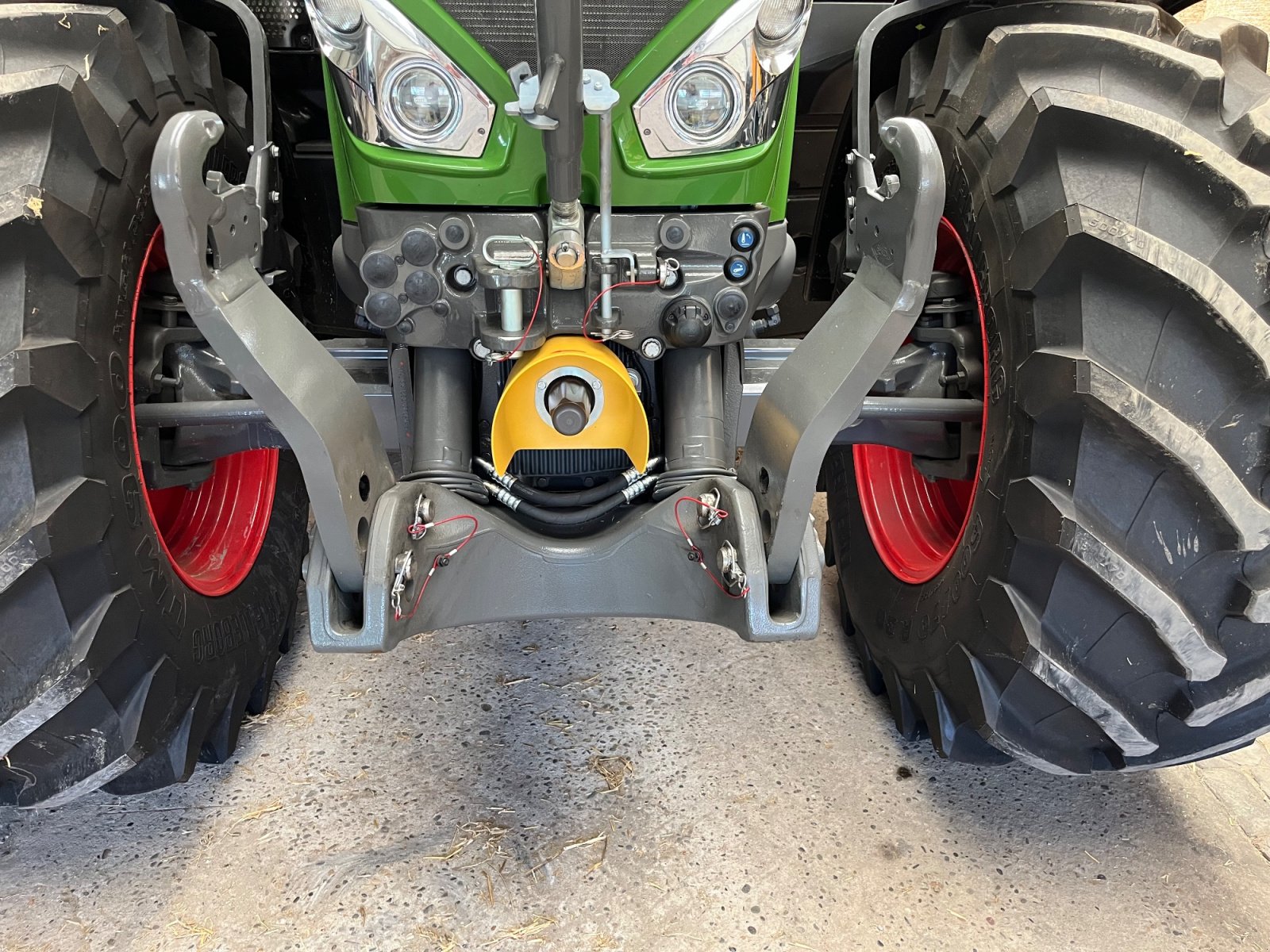 Traktor a típus Fendt 826 Vario ProfiPlus, Gebrauchtmaschine ekkor: Jemgum (Kép 4)